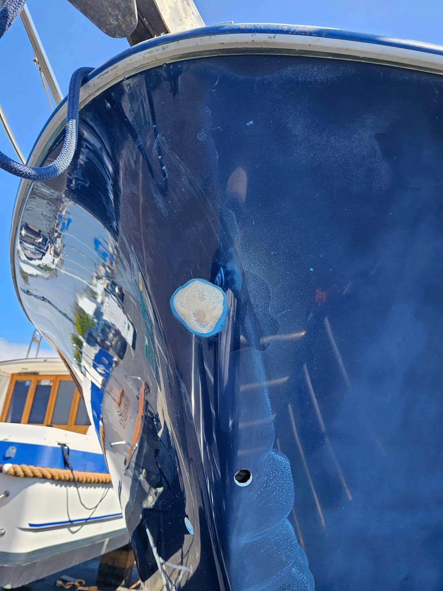 Damage to the bow of Jeanneau merry fisher